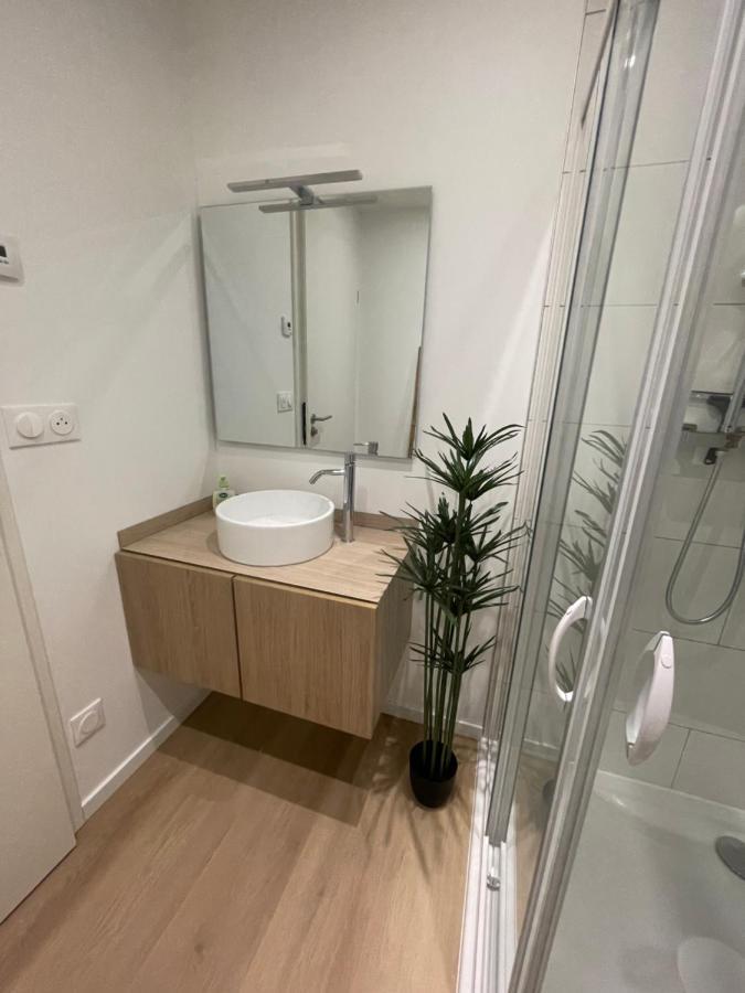 Chouzelot Sejour Detente - Appart'Hotel N 1 Avec Jaccuzi, Piscine Et Petit-Dejeuner מראה חיצוני תמונה